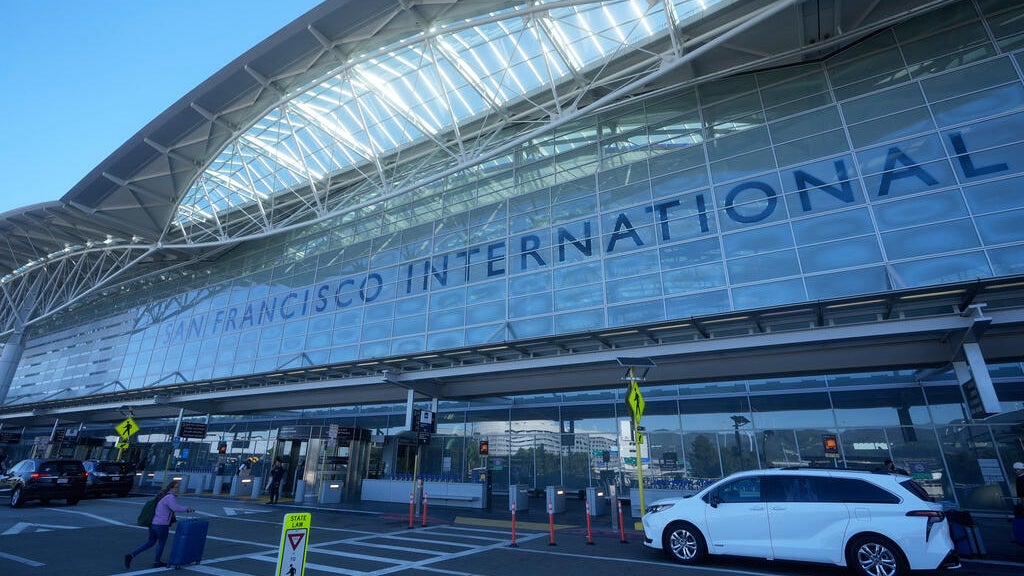 Sonoma County Airport to SFO shuttle to offer security screening, deliver passengers to gate — CBS Bay Area (KPIX), Atherton Business news