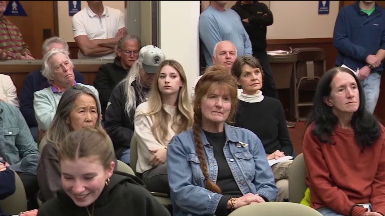 San Anselmo considers ban on all tobacco products  — KTVU FOX 2 Bay Area, Atherton Community news