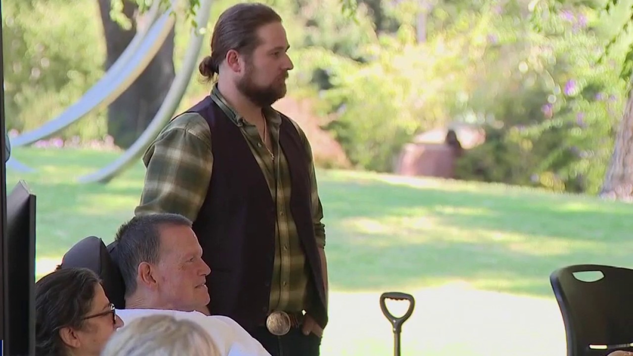 Country singer and quadriplegic lyricist meet for first time after decade of remote music making — KTVU FOX 2 Bay Area, Atherton Community news